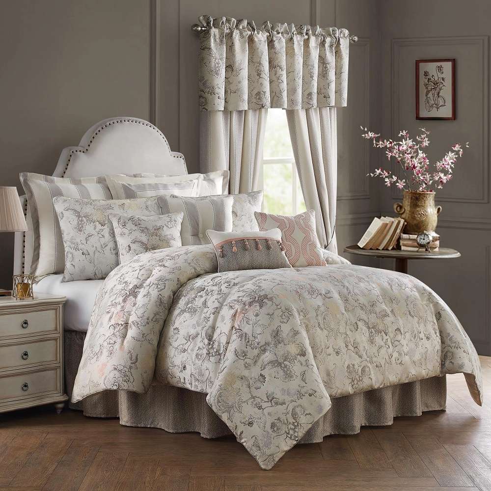 Five Luxury Comforter Sets Perfect for Spring