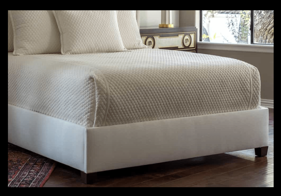 Laurie Ivory Quilted Coverlet