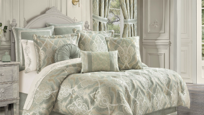 What Color Sheets Go with a Green Comforter? (Style Guide)